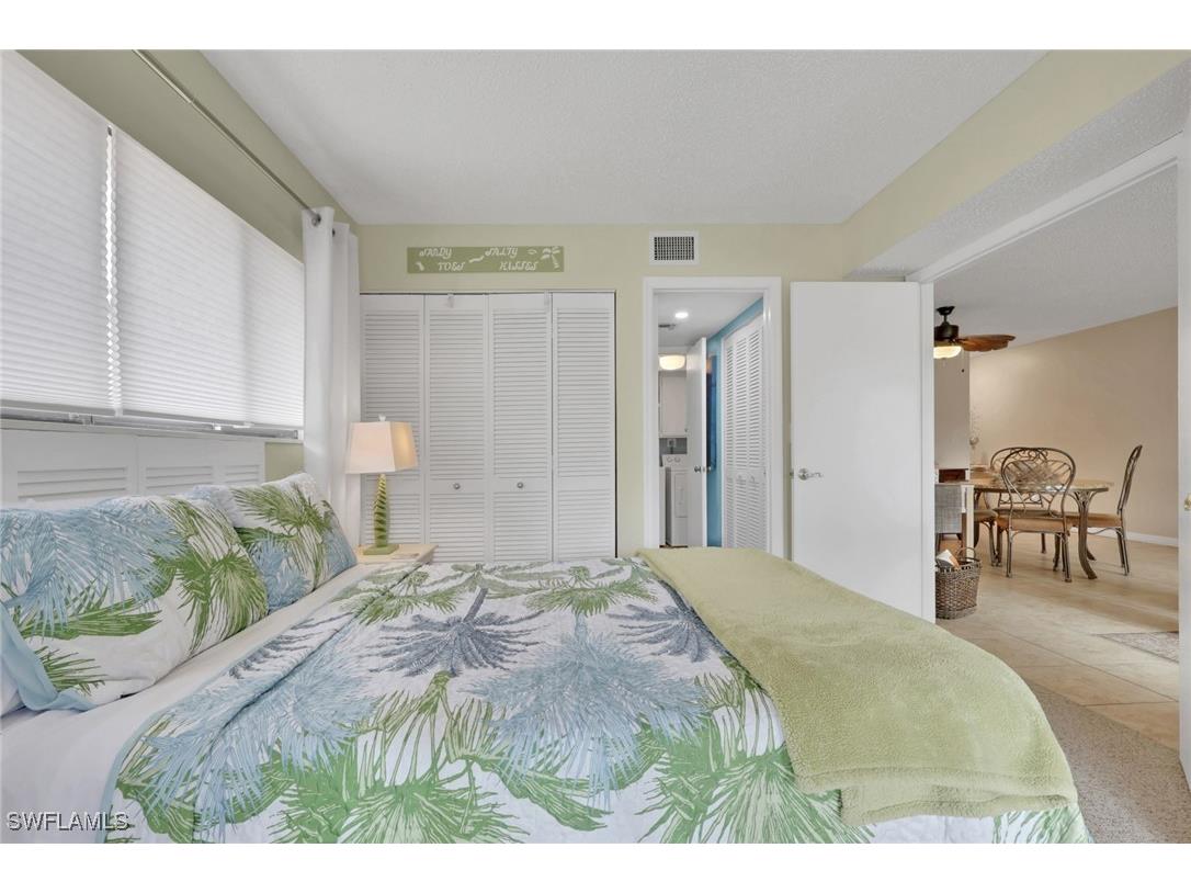 120 Cypress Way E #B5 Naples FL 34110 225081051 image15