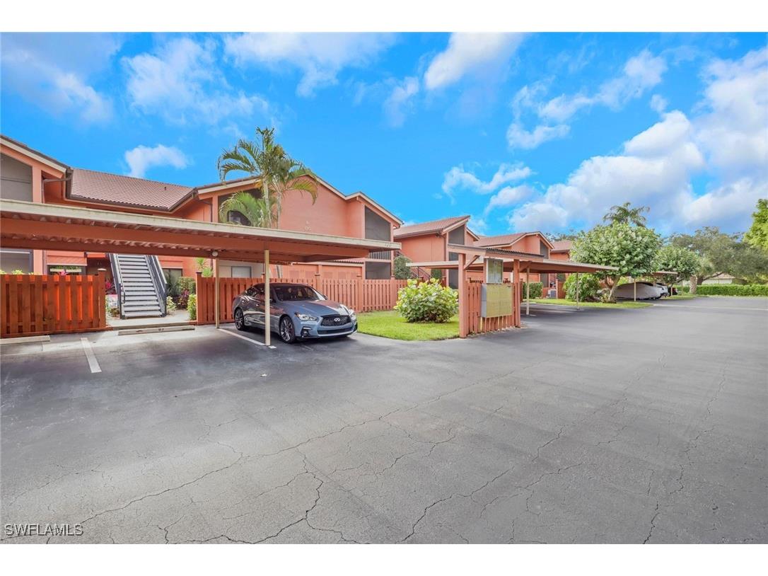 120 Cypress Way E #B5 Naples FL 34110 225081051 image23