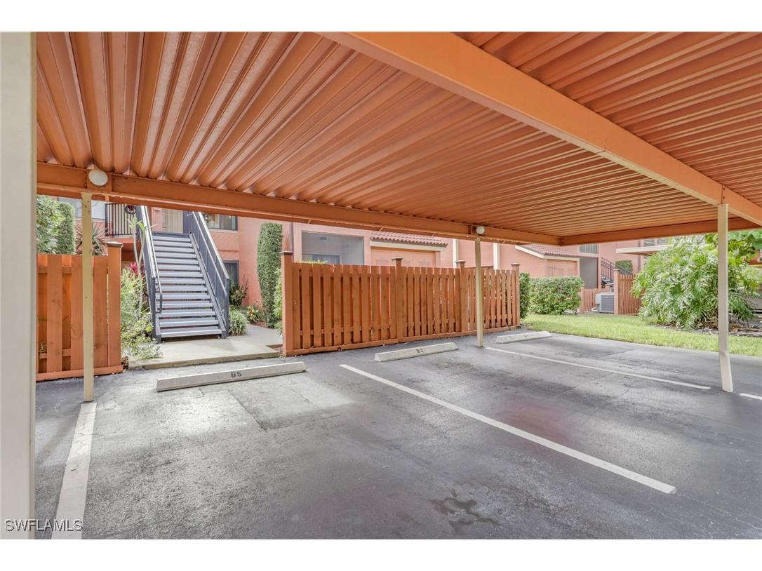 120 Cypress Way E #B5 Naples FL 34110 225081051 image24