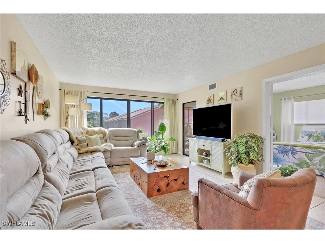 120 Cypress Way E #B5 Naples FL 34110 225081051 image9