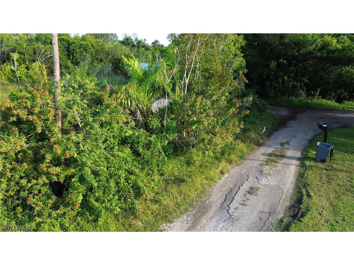 120 Dow Lane North Fort Myers FL 33917 223087486 image1