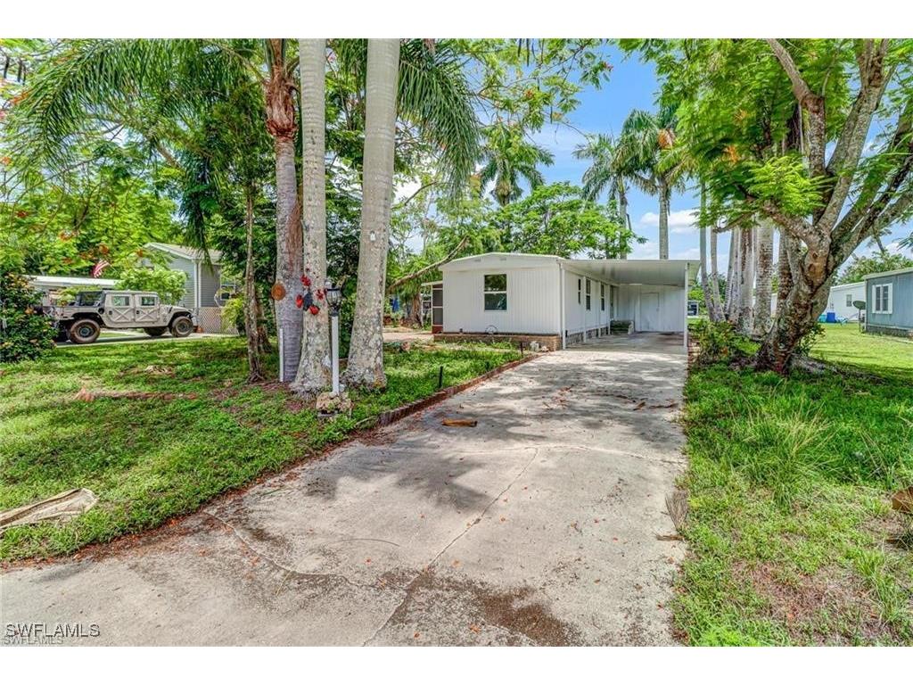 120 Grassy Key Lane #38 Naples FL 34114 225071750 image2