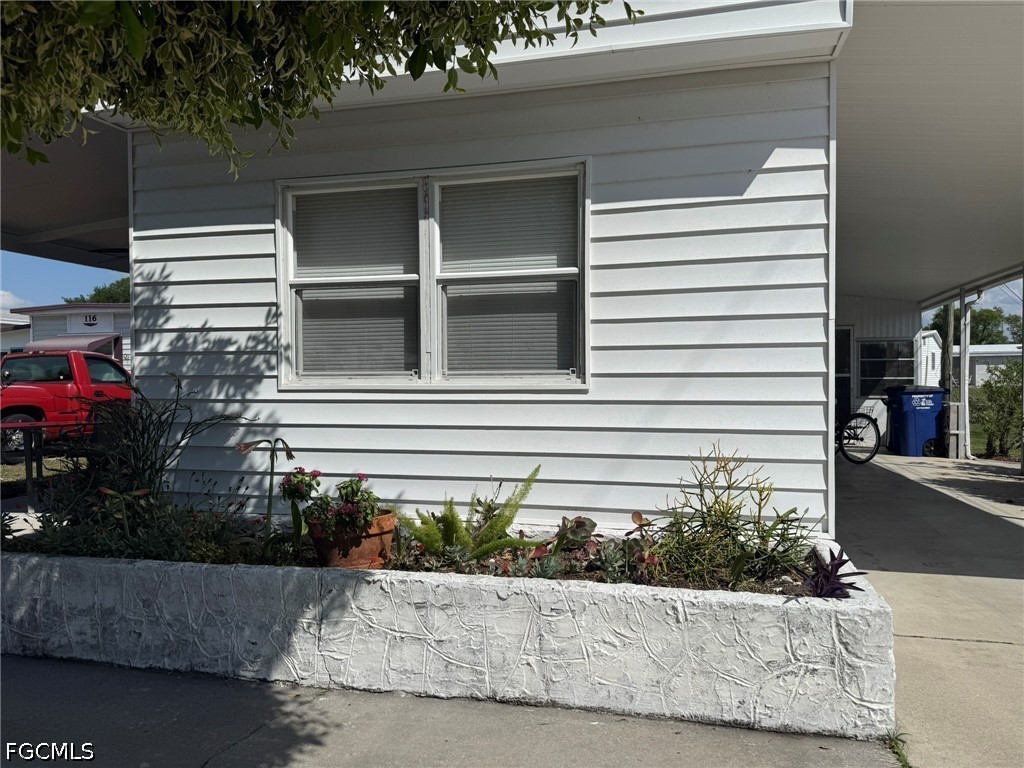120 Lantern Place North Fort Myers FL 33917 2026014552 image3