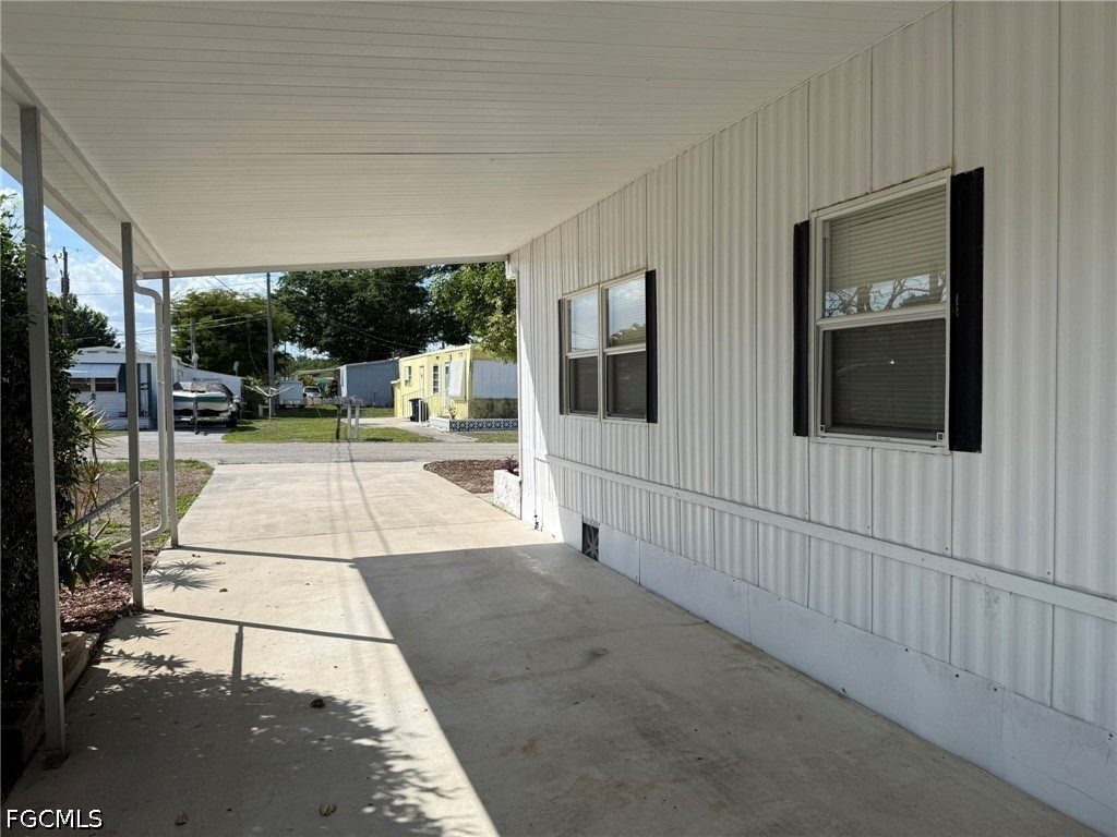 120 Lantern Place North Fort Myers FL 33917 2026014552 image7