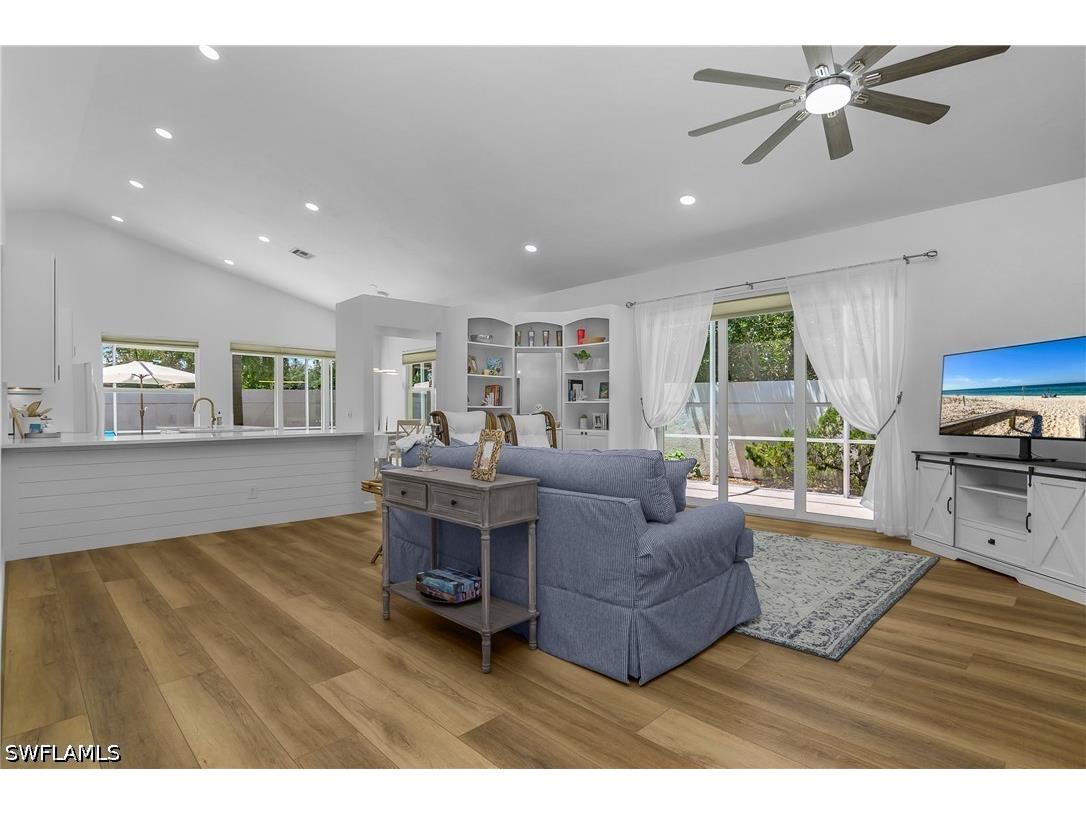120 Livermore Lane Naples FL 34119 226016986 image4
