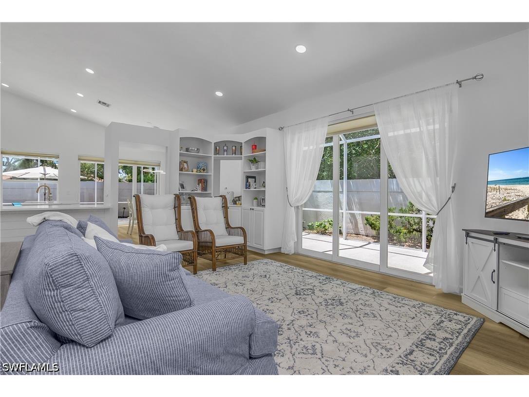 120 Livermore Lane Naples FL 34119 226016986 image5