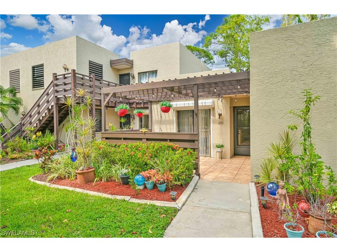 120 Pinebrook Drive Fort Myers FL 33907 223066164 image1