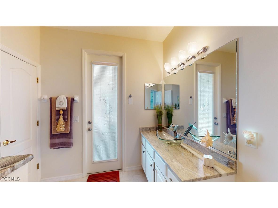 120 SE 13th Avenue Cape Coral FL 33990 2026010610 image18