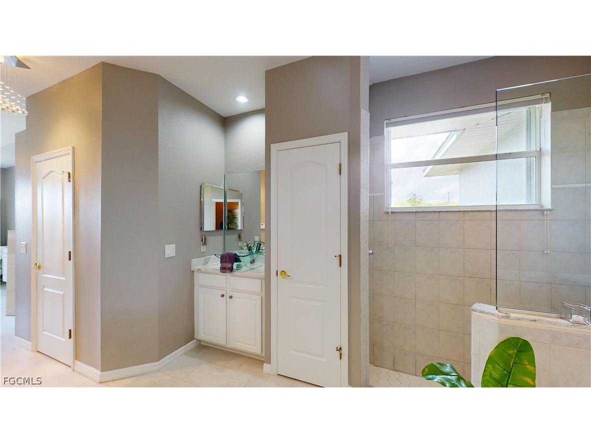 120 SE 13th Avenue Cape Coral FL 33990 2026010610 image38