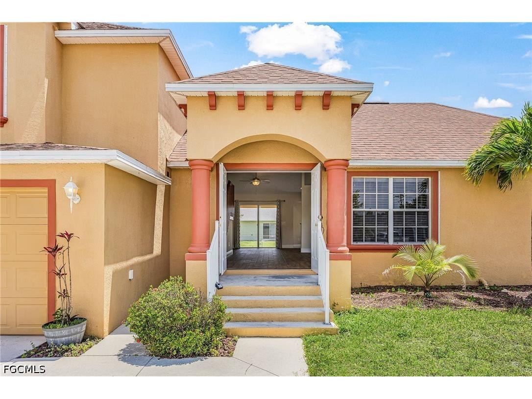 120 SE 4th Terrace Cape Coral FL 33990 2026020758 image2
