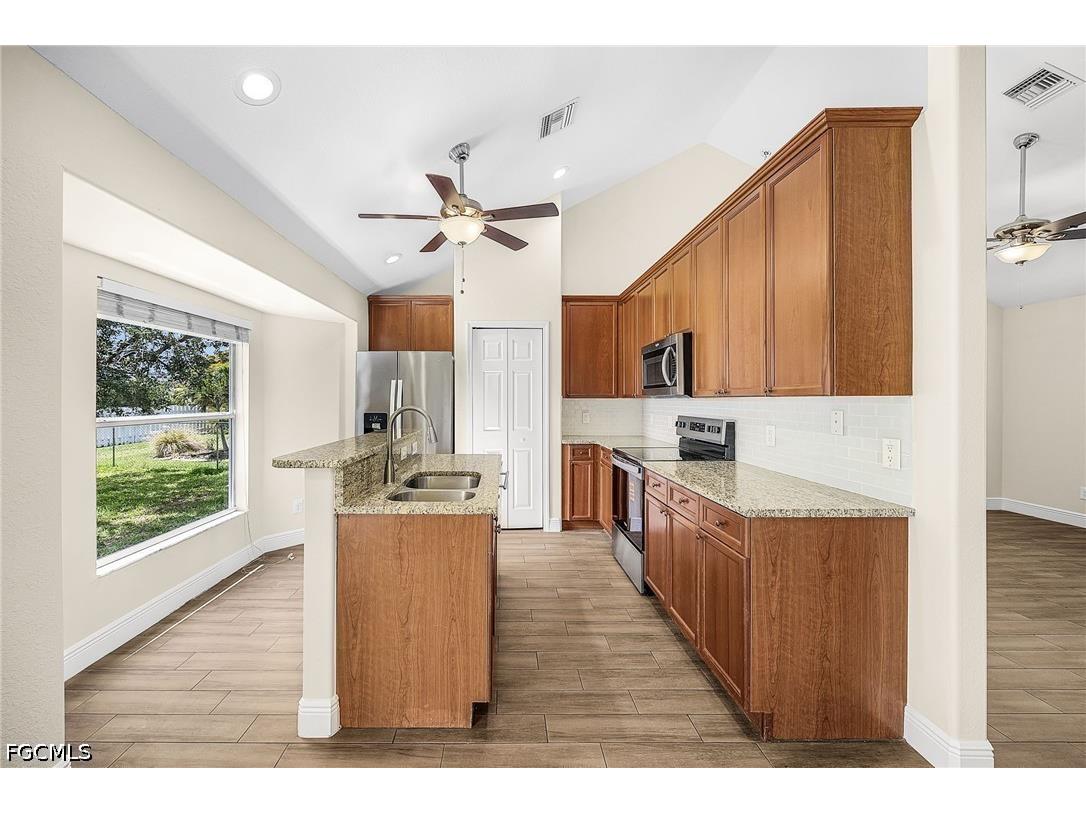 120 SE 4th Terrace Cape Coral FL 33990 2026020758 image22