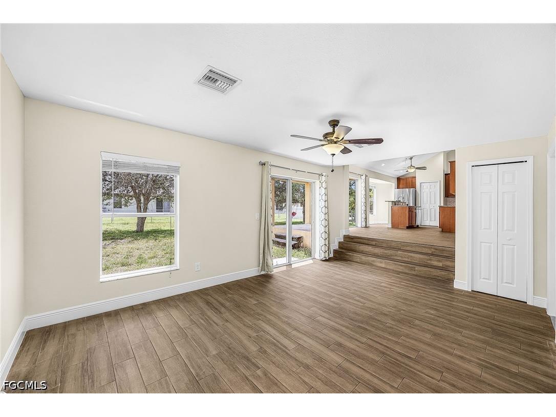 120 SE 4th Terrace Cape Coral FL 33990 2026020758 image25
