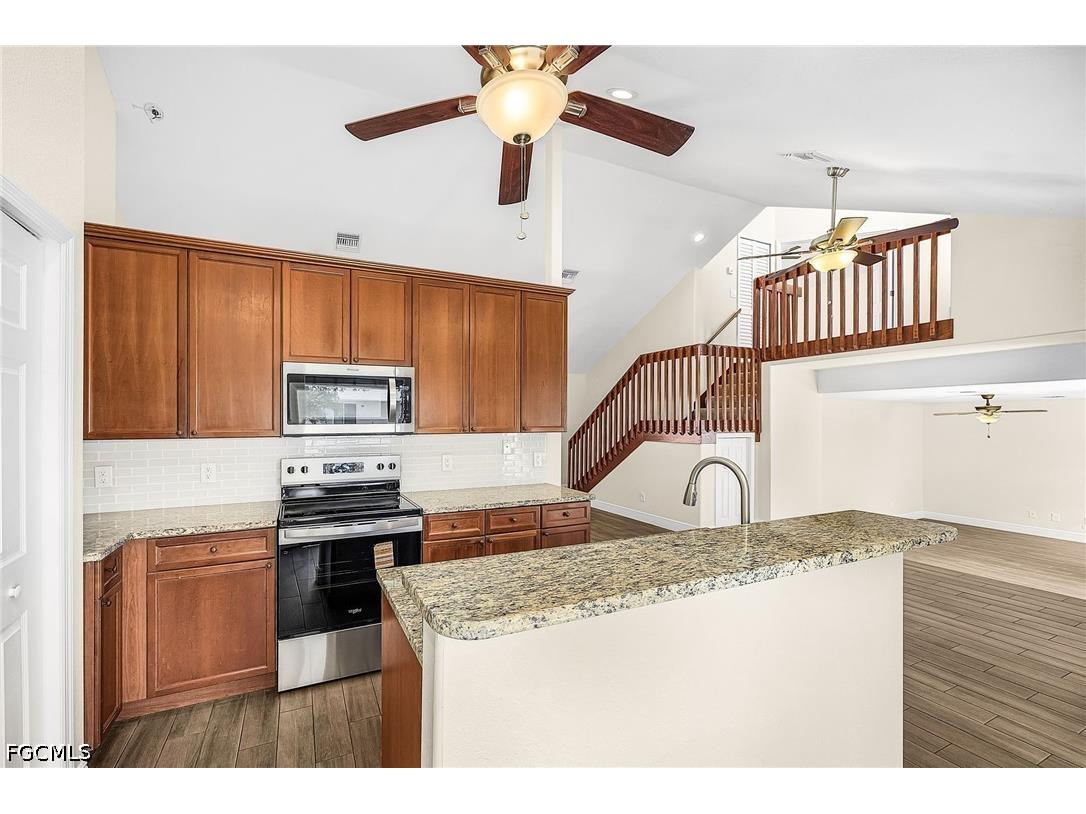 120 SE 4th Terrace Cape Coral FL 33990 2026020758 image5