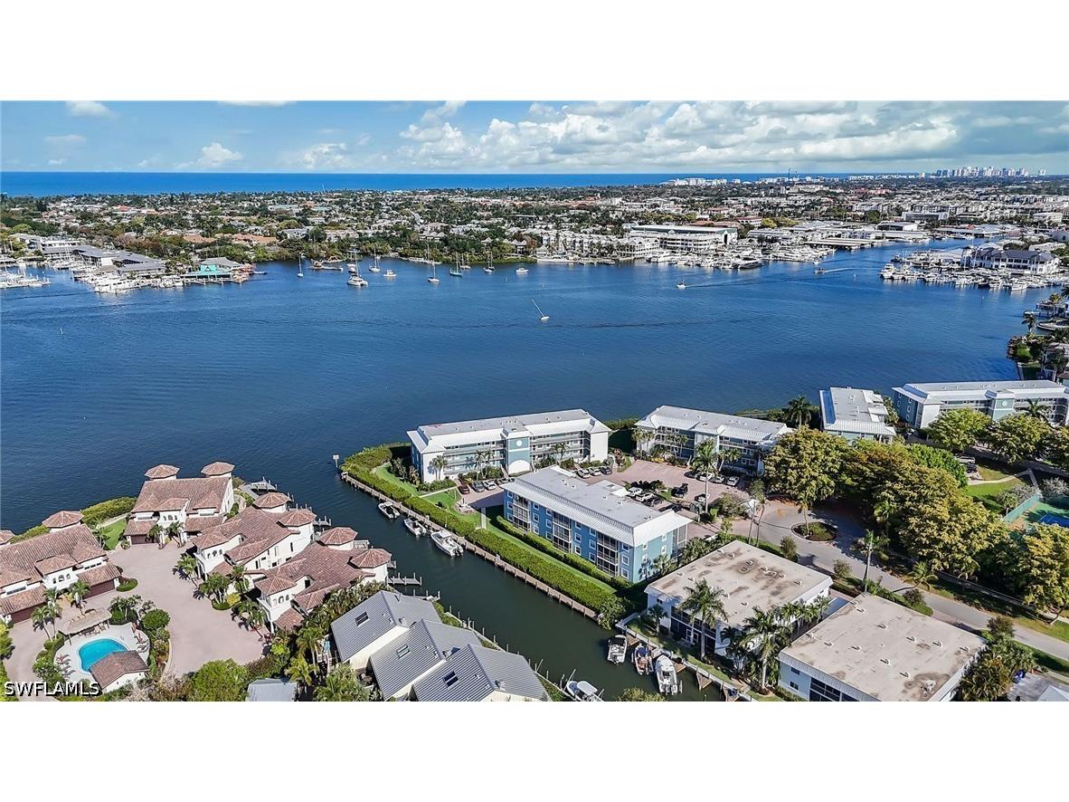 1200 Blue Point Avenue #A2 Naples FL 34102 226016242 image28