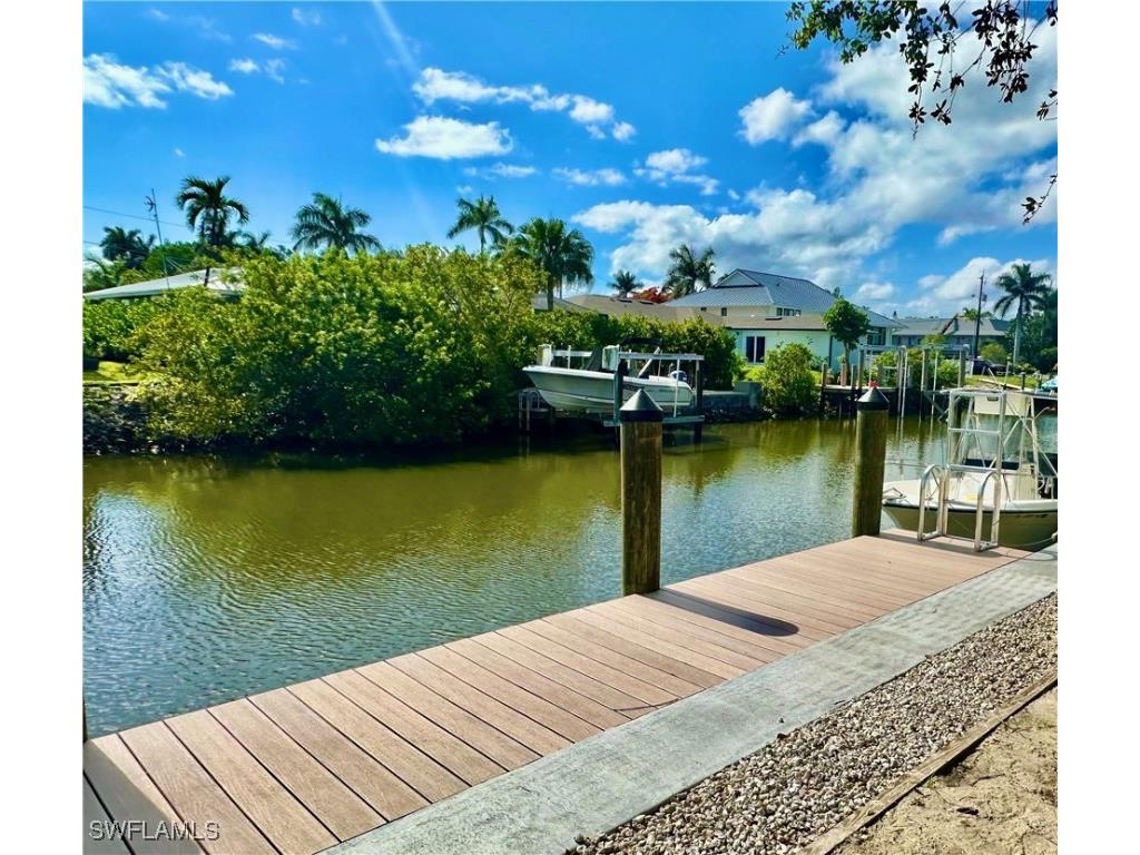 1200 Cherrystone Court #B209 Naples FL 34102 224091962 image1