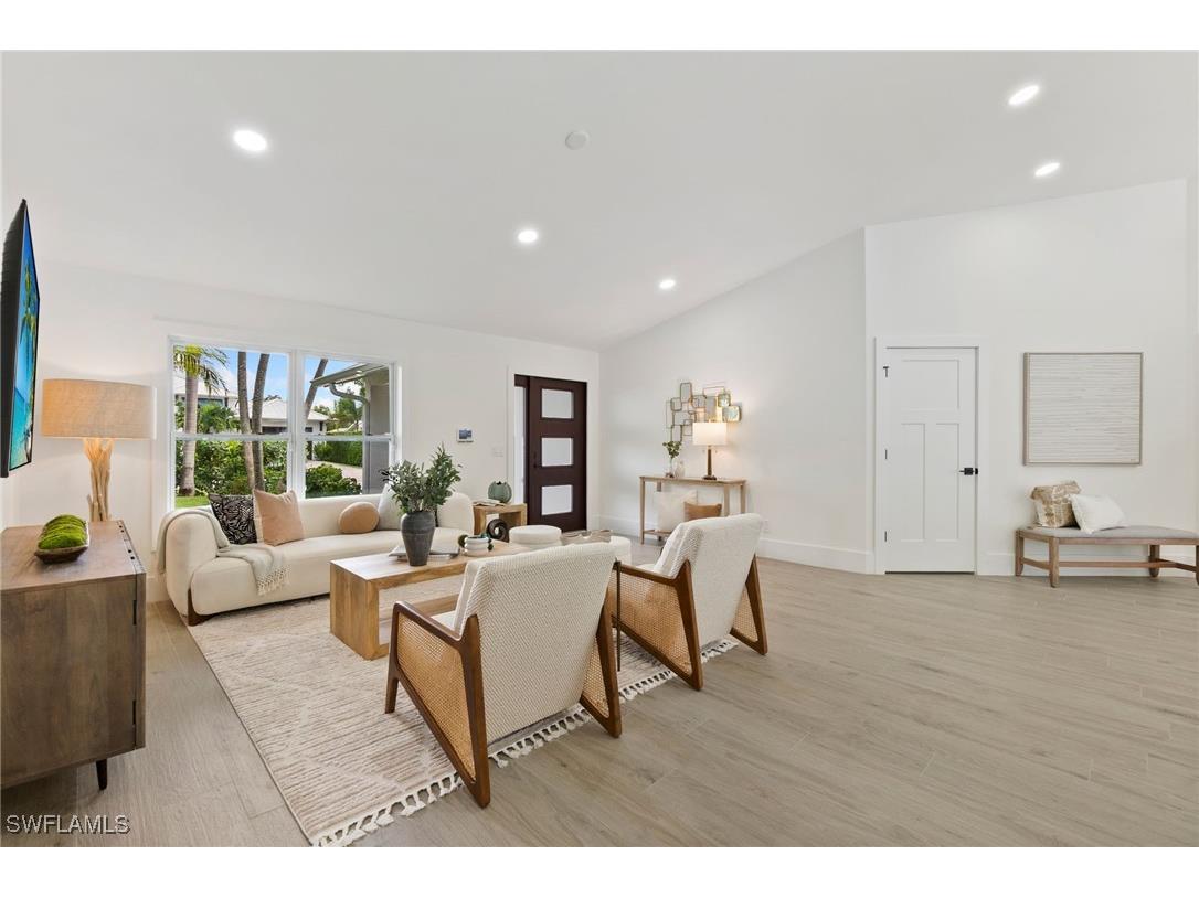 1200 Cypress Woods Drive Naples FL 34103 225067486 image3