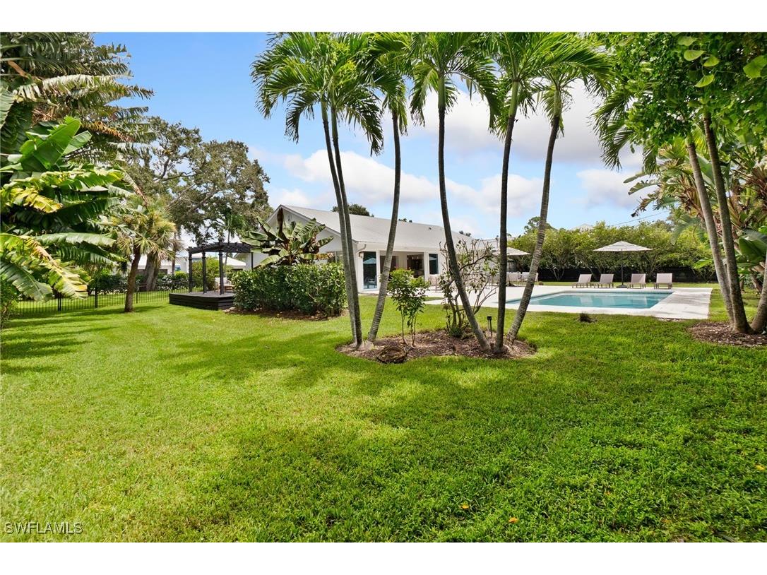 1200 Cypress Woods Drive Naples FL 34103 225067486 image40