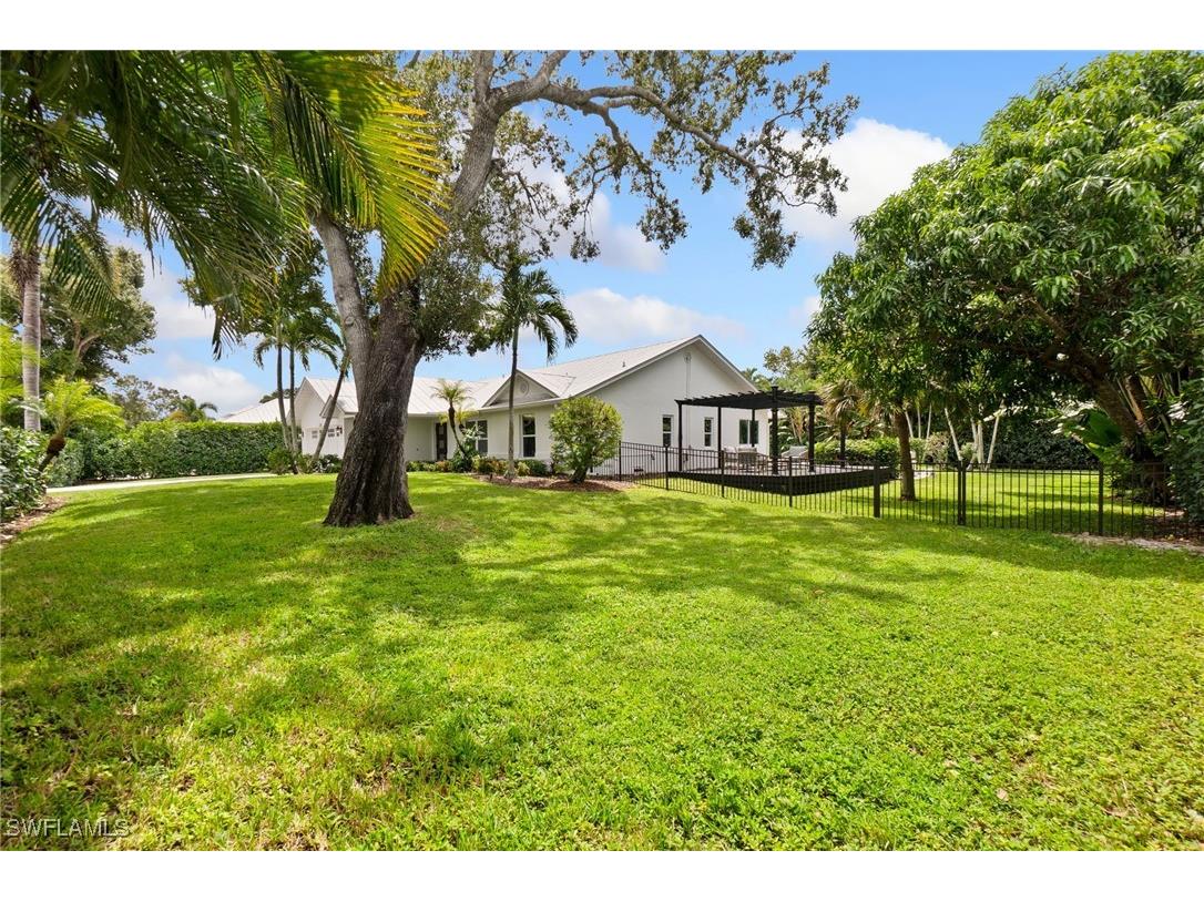 1200 Cypress Woods Drive Naples FL 34103 225067486 image41