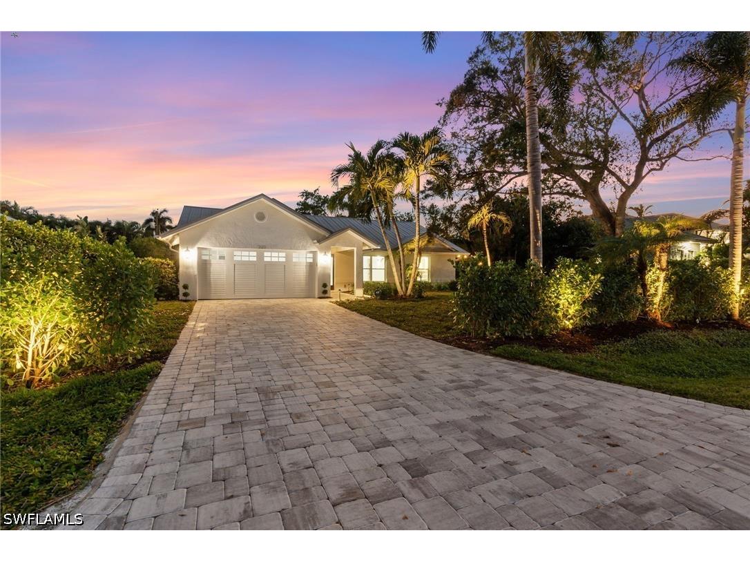 1200 Cypress Woods Drive Naples FL 34103 226013643 image1