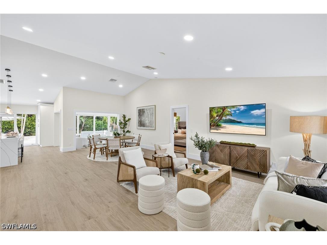 1200 Cypress Woods Drive Naples FL 34103 226013643 image2