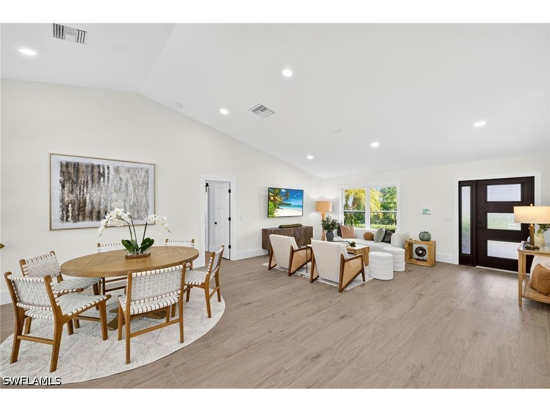 1200 Cypress Woods Drive Naples FL 34103 226013643 image3