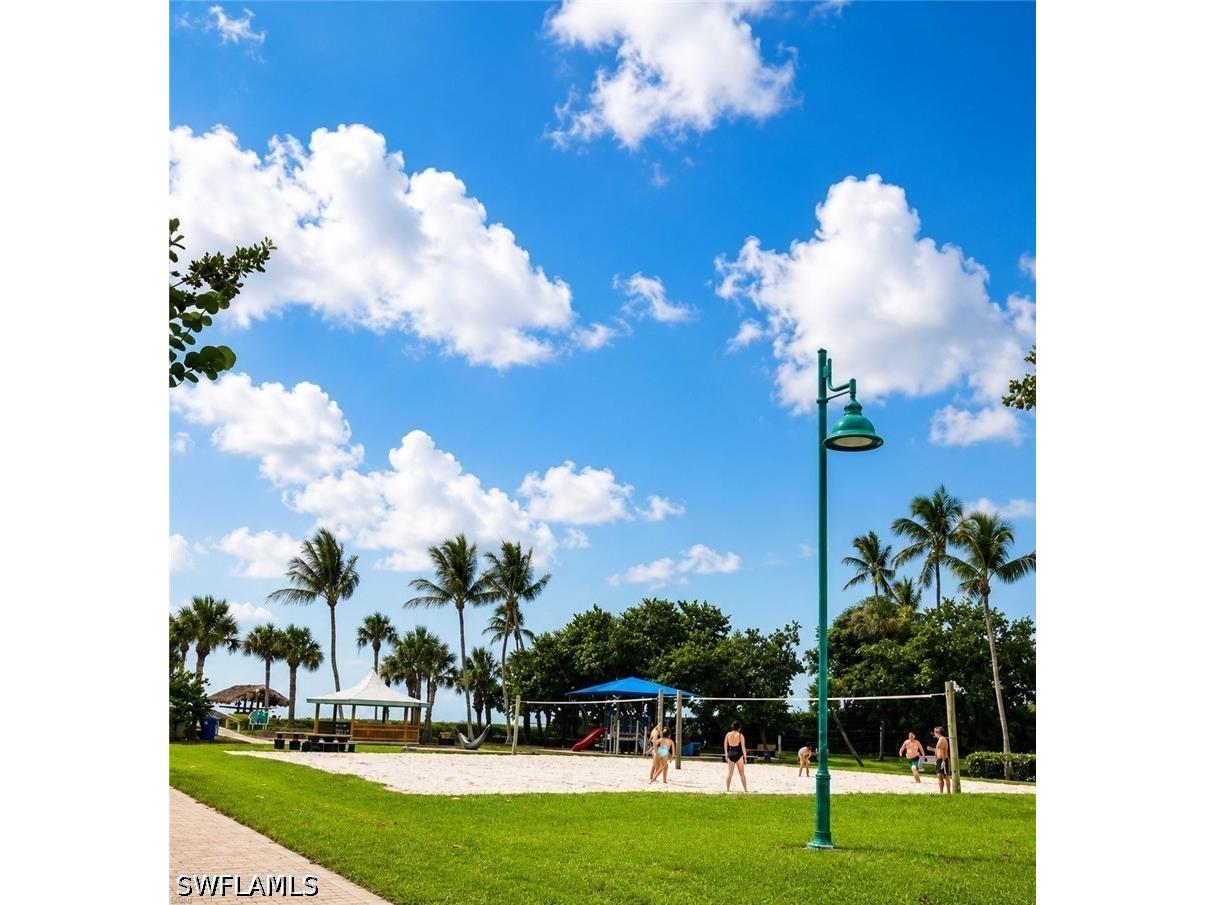 1200 Gulf Shore Boulevard N #404 Naples FL 34102 226024156 image31