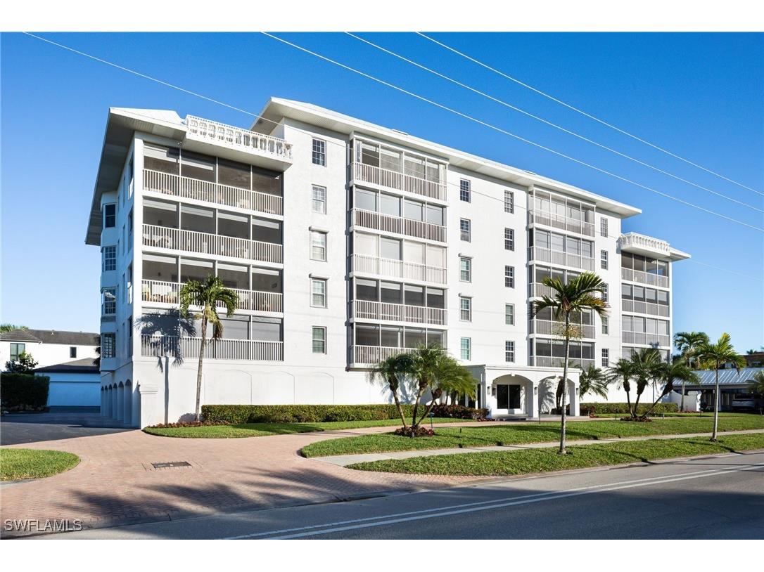 1200 Gulf Shore Boulevard N #503 Naples FL 34102 226005364 image25