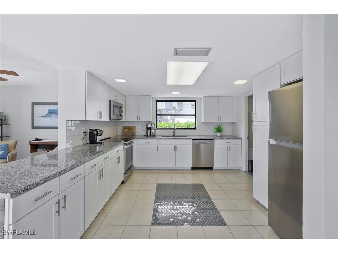 1200 Orange Court Marco Island FL 34145 225066586 image8