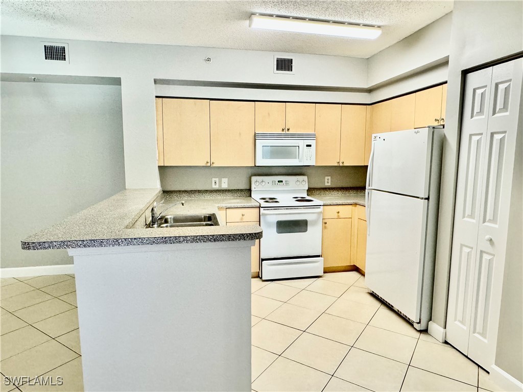 1200 Reserve Way #103 Naples FL 34105 225078180 image8