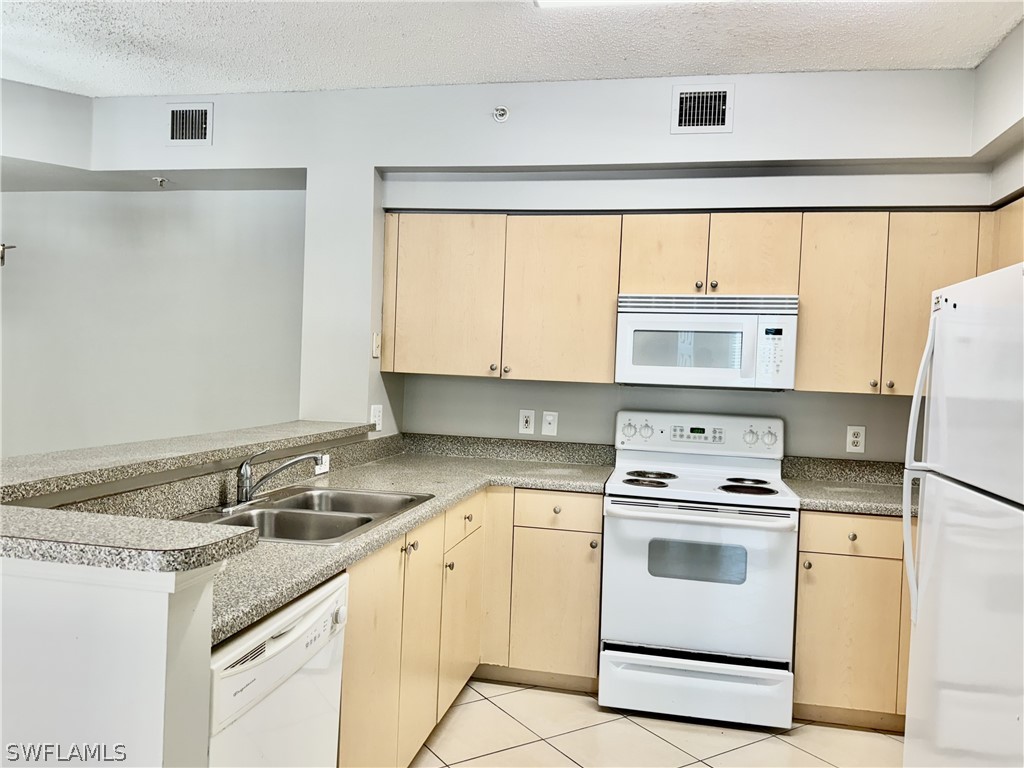 1200 Reserve Way #103 Naples FL 34105 226010859 image18