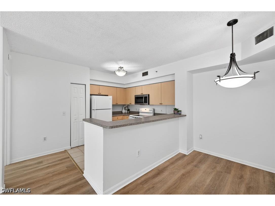 1200 Reserve Way #105 Naples FL 34105 226018580 image9