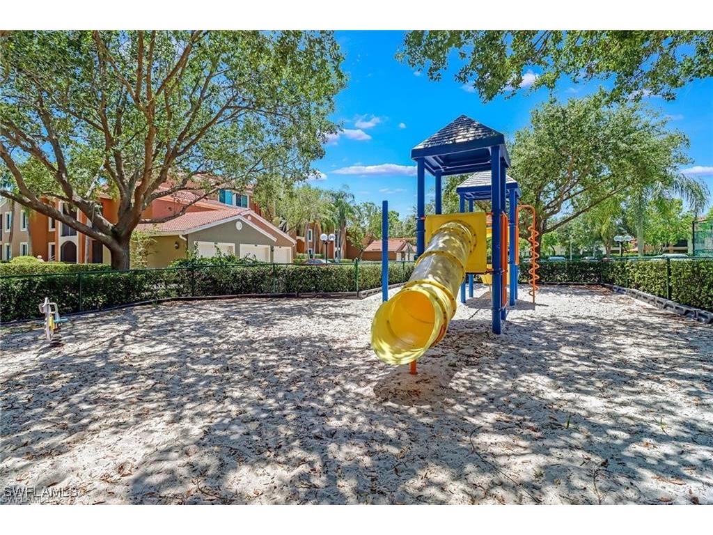 1200 Reserve Way #201 Naples FL 34105 225082300 image20