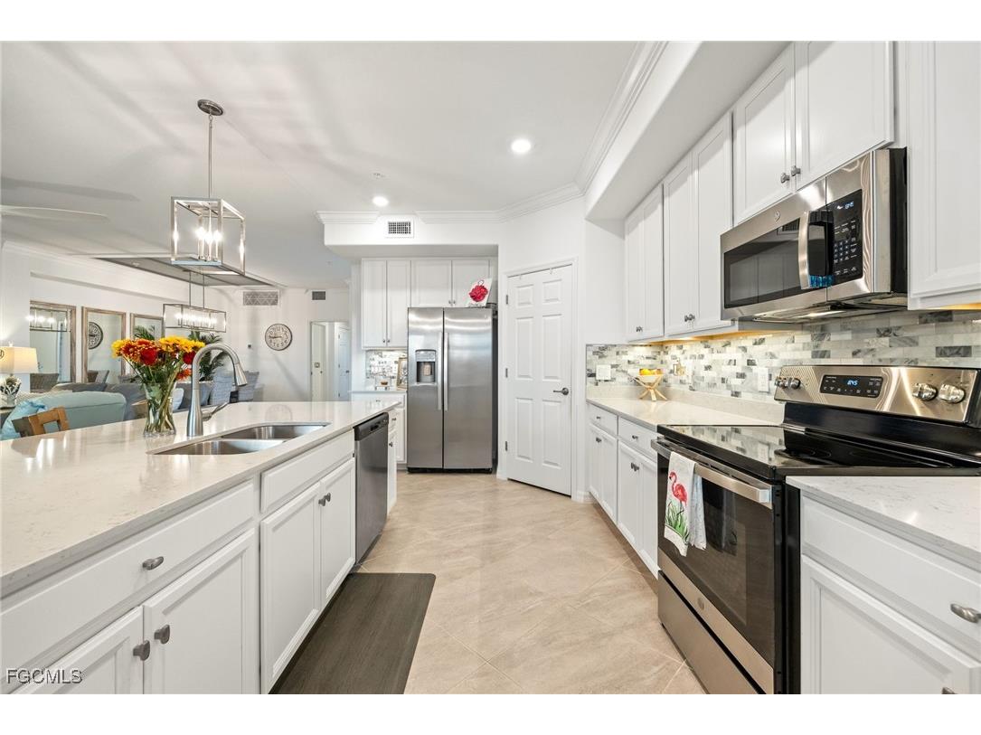 12000 Hawthorn Lake Drive #101 Fort Myers FL 33913 2025022474 image23