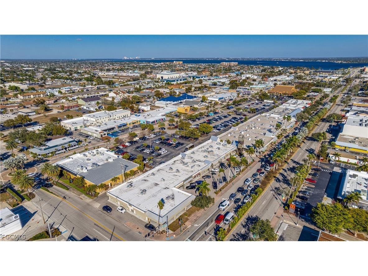 1201-1317 Cape Coral Parkway E Cape Coral FL 33904 2026006691 image4