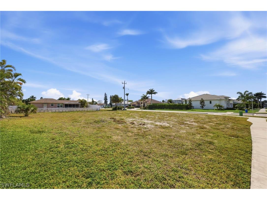 1201 6th Avenue Marco Island FL 34145 226009445 image3