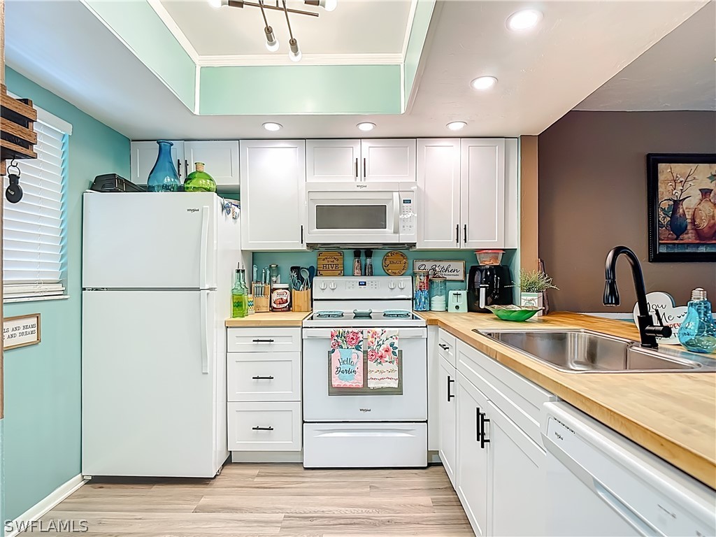 1201 Barrett Road #1204 North Fort Myers FL 33903 226009334 image6