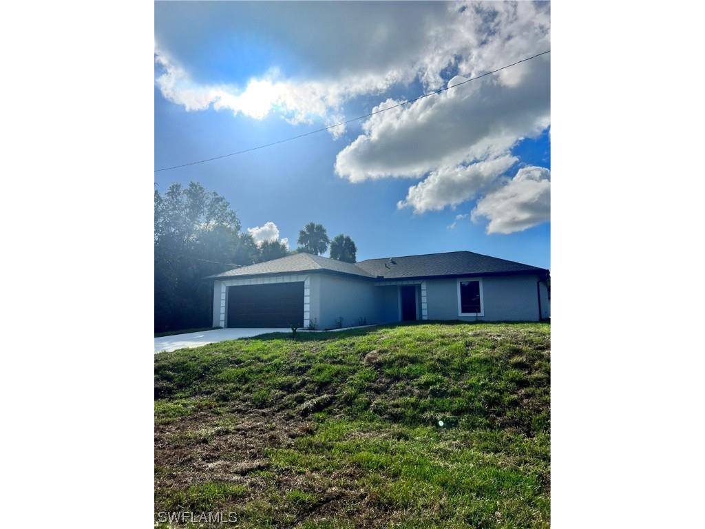 1201 E 8th Street Lehigh Acres FL 33972 224006333 image1