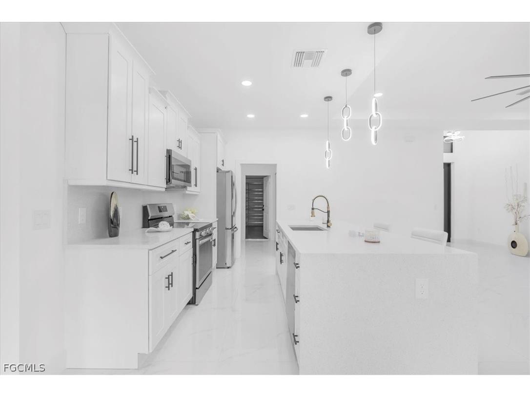 1201 Johns Avenue Lehigh Acres FL 33972 2026009326 image15