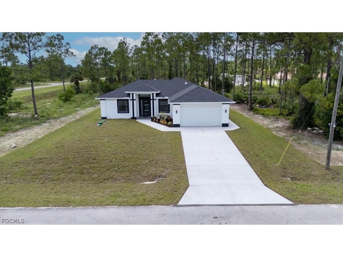1201 Johns Avenue Lehigh Acres FL 33972 2026009326 image4