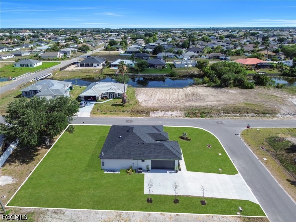 1201 NE 12th Place Cape Coral FL 33909 2026020070 image33