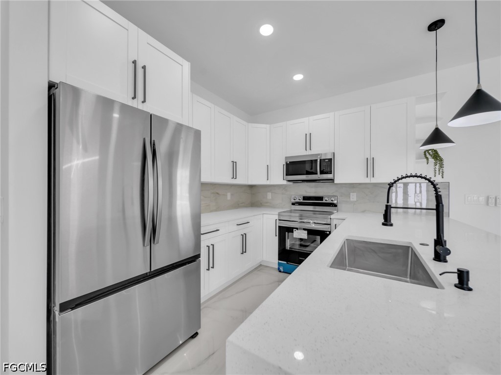 1201 NE 12th Place Cape Coral FL 33909 2026020070 image6