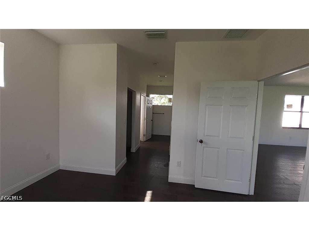 1201 NE 18th Place Cape Coral FL 33909 2026023128 image10