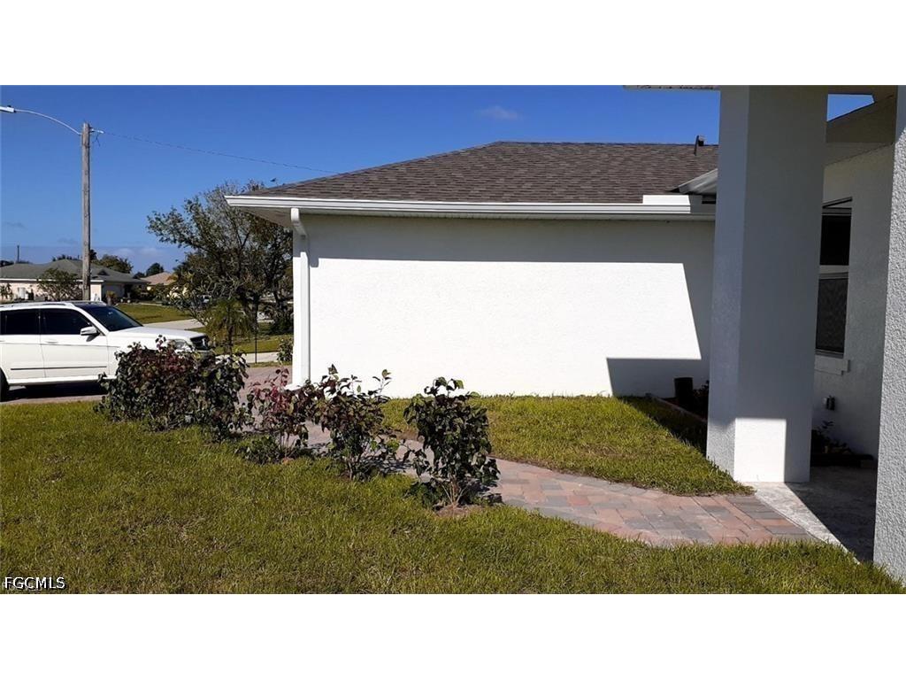1201 NE 18th Place Cape Coral FL 33909 2026023128 image4