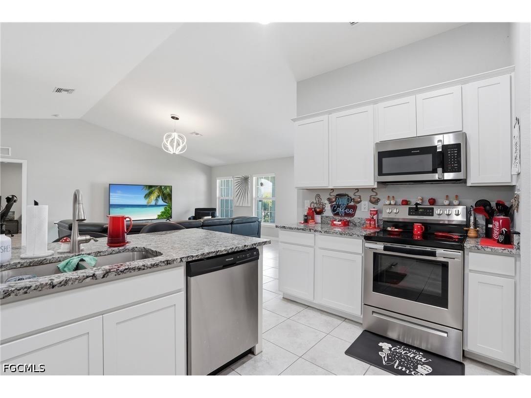 1201 NW 14th Place Cape Coral FL 33993 2026019549 image11