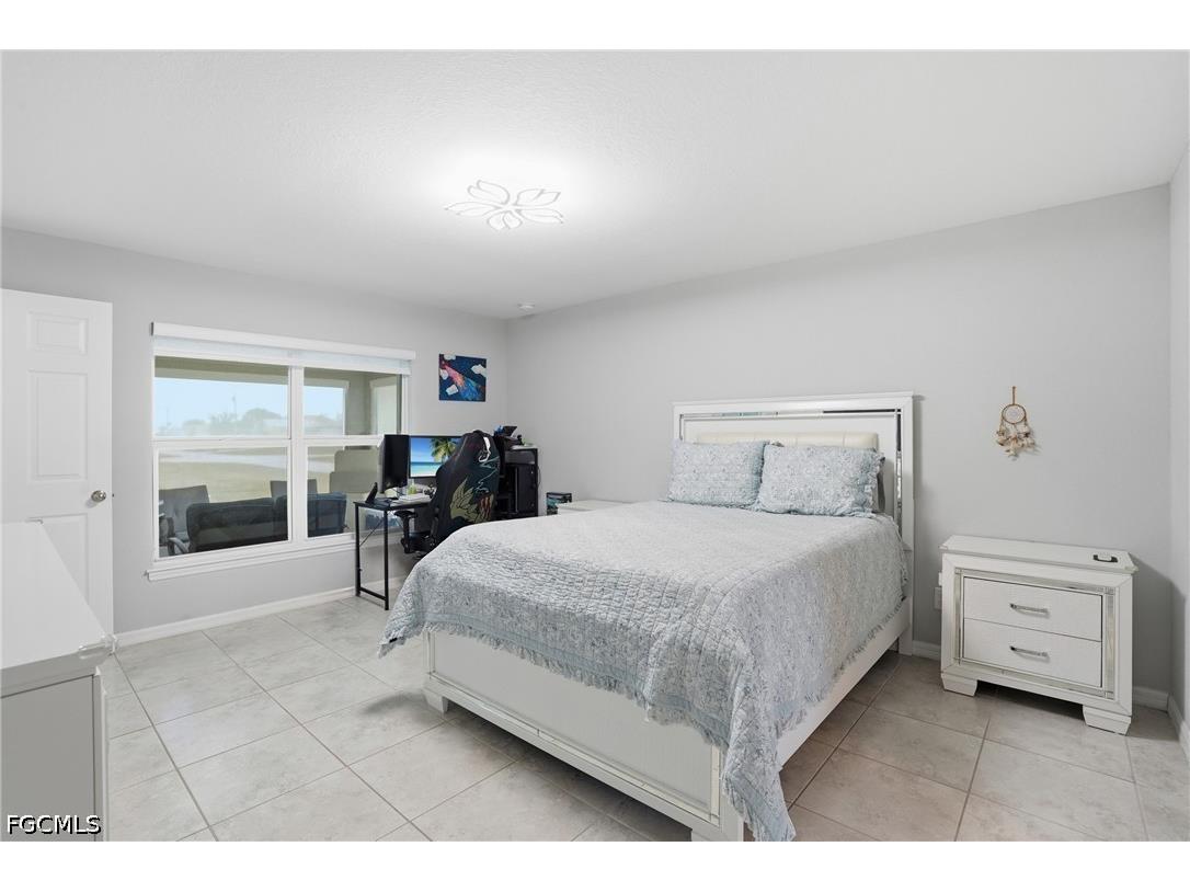 1201 NW 14th Place Cape Coral FL 33993 2026019549 image15