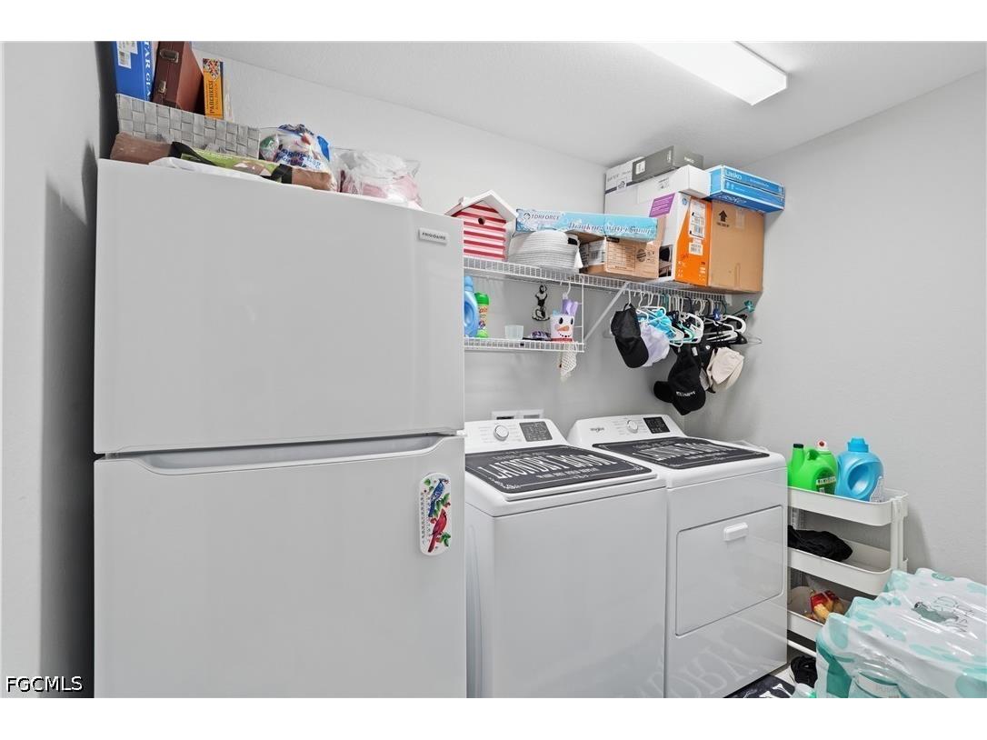 1201 NW 14th Place Cape Coral FL 33993 2026019549 image24