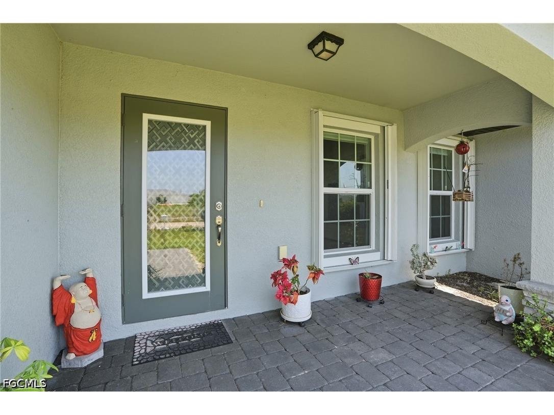 1201 NW 14th Place Cape Coral FL 33993 2026019549 image3