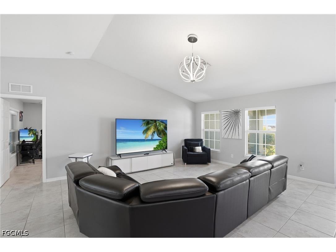 1201 NW 14th Place Cape Coral FL 33993 2026019549 image5