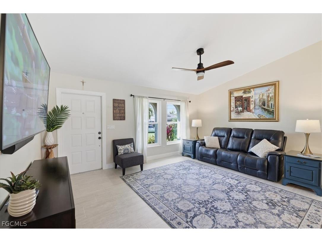 1201 SE 14th Street Cape Coral FL 33990 2026012002 image12