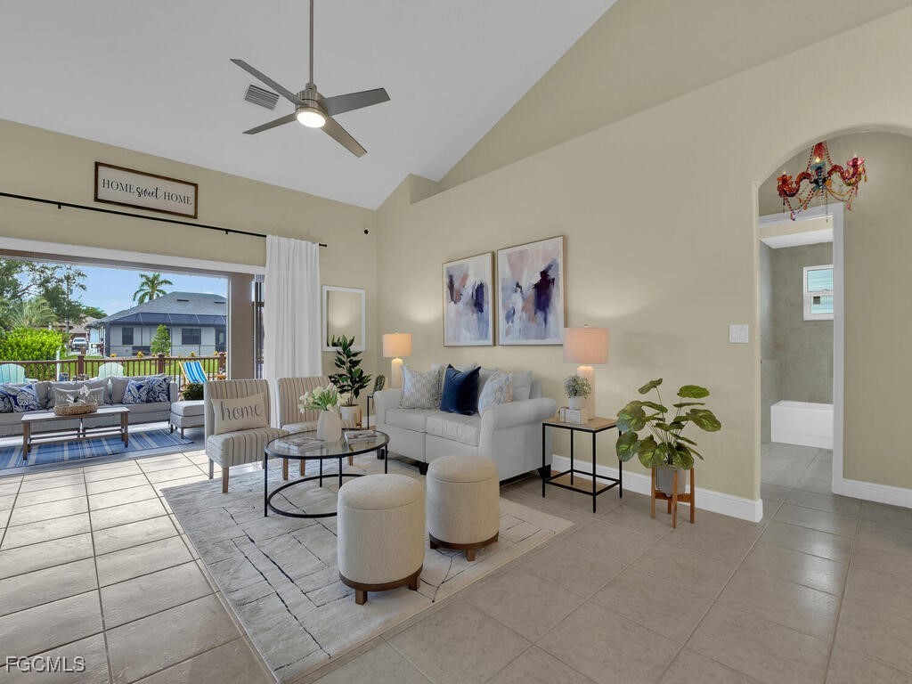 1201 SW 13th Street Cape Coral FL 33991 2025013156 image1